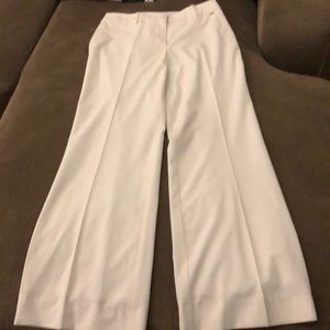 Trina Turk size 6 lined white trousers!!